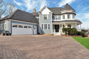 150 Landing Ln, Calverton, NY 11933 - Photo 39