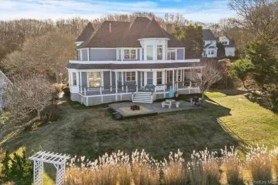 150 Landing Lane, Calverton, NY 11933 - Photo 5