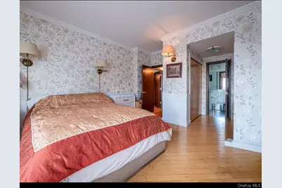 400 E 70th Street #3501, New York, NY 10021 - Photo 13