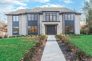 6 Hickory Dr, Great Neck, NY 11021 - Photo 1