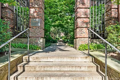 20 N Broadway #B306, White Plains, NY 10601 - Photo 13