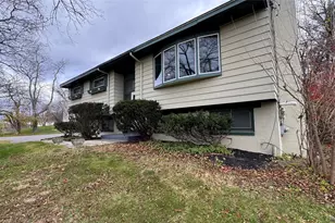 107 Noxon Rd, Poughkeepsie, NY 12603 - Photo 7