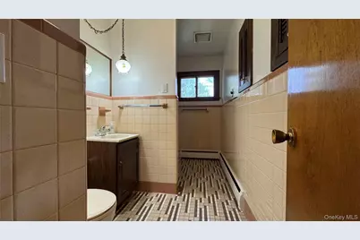 107 Noxon Road, Poughkeepsie, NY 12603 - Photo 17