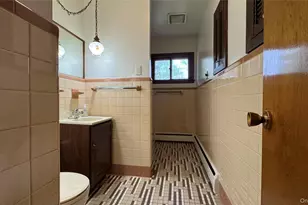 107 Noxon Rd, Poughkeepsie, NY 12603 - Photo 17