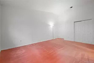 12 Merrimack Rd, Hauppauge, NY 11787 - Photo 19