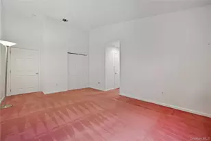 12 Merrimack Rd, Hauppauge, NY 11787 - Photo 17