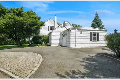 1250 Harbor Road, Hewlett, NY 11557 - Photo 3