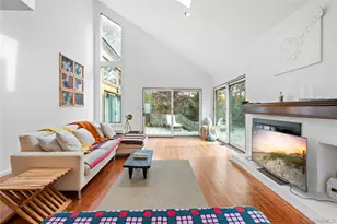 23 Scrimshaw Ln, Amagansett, NY 11930 - Photo 5