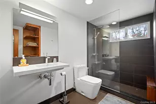 23 Scrimshaw Ln, Amagansett, NY 11930 - Photo 17