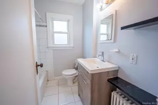 123 Nugent St, New Hyde Park, NY 11040 - Photo 11