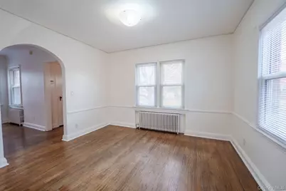 123 Nugent Street, New Hyde Park, NY 11040 - Photo 5