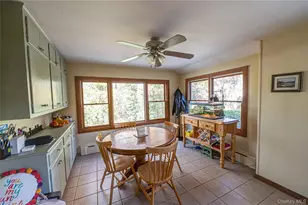 37 Bay Ave, Huntington, NY 11743 - Photo 9