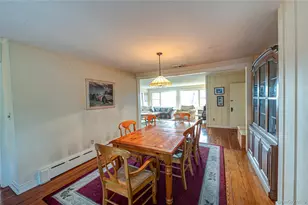 37 Bay Ave, Huntington, NY 11743 - Photo 7