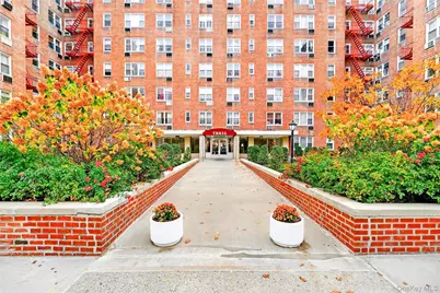 3 Sadore Lane #3F, Yonkers, NY 10710 - Photo 3