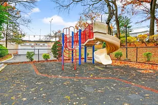 3 Sadore Ln, Yonkers, NY 10710 - Photo 31