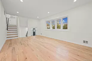 42 Holiday Park Dr, Centereach, NY 11720 - Photo 7