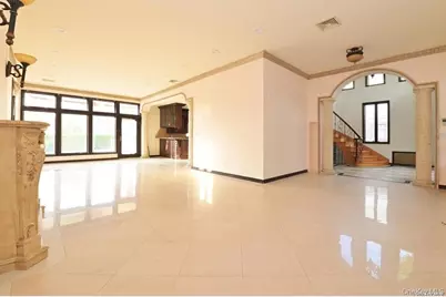 10835 66th Road, Forest Hills, NY 11375 - Photo 11