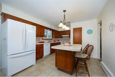 13 Chestnut Street, Red Hook, NY 12571 - Photo 7