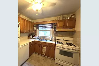 79 N Broadway #J, White Plains, NY 10603 - Photo 7