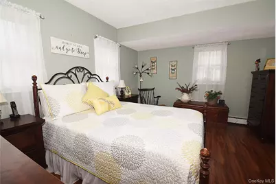 49 Cutter Lane, Levittown, NY 11756 - Photo 7