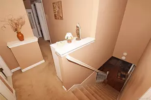 49 Cutter Ln, Levittown, NY 11756 - Photo 19