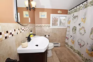 49 Cutter Ln, Levittown, NY 11756 - Photo 21