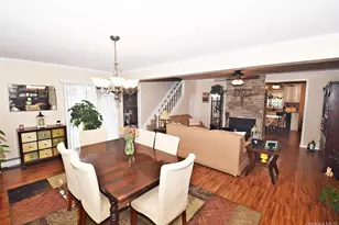 49 Cutter Ln, Levittown, NY 11756 - Photo 13