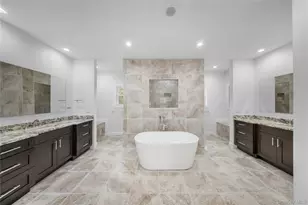 4 Coventry Ct, Wheatley Heights, NY 11798 - Photo 21