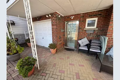 2877 Waterbury Avenue, Bronx, NY 10461 - Photo 5