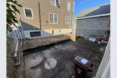 2877 Waterbury Avenue, Bronx, NY 10461 - Photo 7