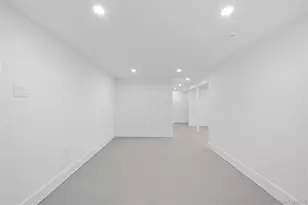 16 Fife Dr, Coram, NY 11727 - Photo 33