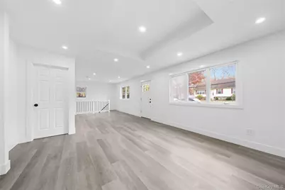 16 Fife Drive, Coram, NY 11727 - Photo 7