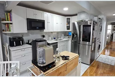 175 Beach 29th Street, Far Rockaway, NY 11691 - Photo 3