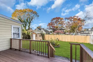 1316 12th St, West Babylon, NY 11704 - Photo 23