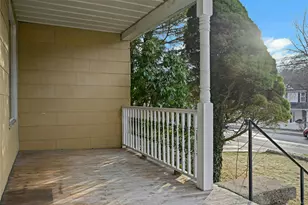 161 Washington Ave, Pleasantville, NY 10570 - Photo 3