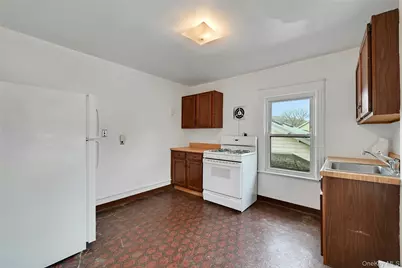 161 Washington Avenue, Pleasantville, NY 10570 - Photo 21