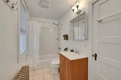 161 Washington Avenue, Pleasantville, NY 10570 - Photo 17