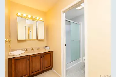 705 Cabot Court W, Saint James, NY 11780 - Photo 13