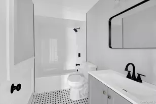 254-16 Craft Ave, Rosedale, NY 11422 - Photo 13