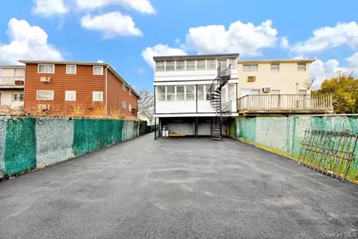 254-16 Craft Avenue, Rosedale, NY 11422 - Photo 3