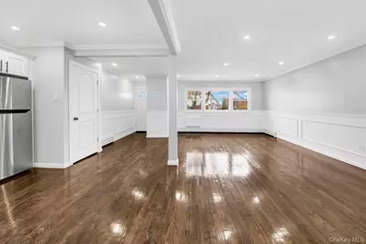 254-16 Craft Avenue, Rosedale, NY 11422 - Photo 9