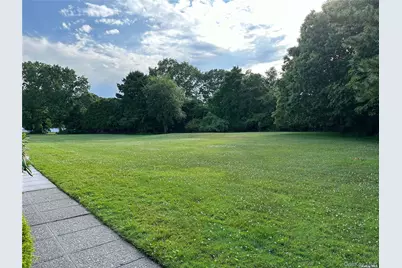 26 Bailey Court #26, Middle Island, NY 11953 - Photo 13