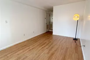 137-11 32nd Ave, Flushing, NY 11354 - Photo 9