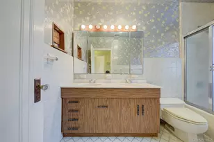 70-50 Ingram St, Forest Hills, NY 11375 - Photo 31