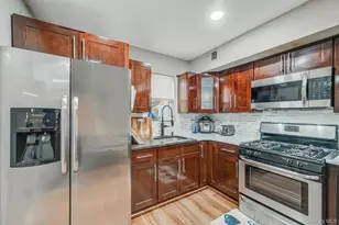 2751 Schleigel Blvd, Amityville, NY 11701 - Photo 9