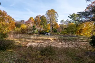 81 Old Broadway Ave, Sayville, NY 11782 - Photo 17