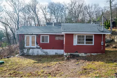 9 Deer Trail S, Greenwood Lake, NY 10925 - Photo 17