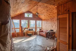 9 Deer Trail S, Greenwood Lake, NY 10925 - Photo 11