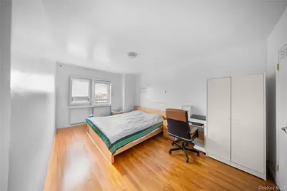 109-18 Francis Lewis Boulevard, Queens Village, NY 11429 - Photo 11