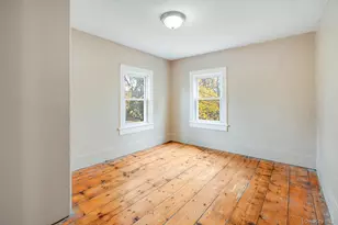 284 S Quaker Ln, Hyde Park, NY 12538 - Photo 19